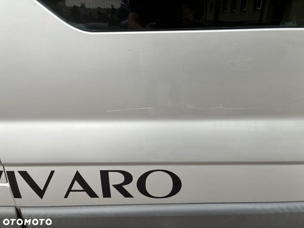Opel Vivaro - 9