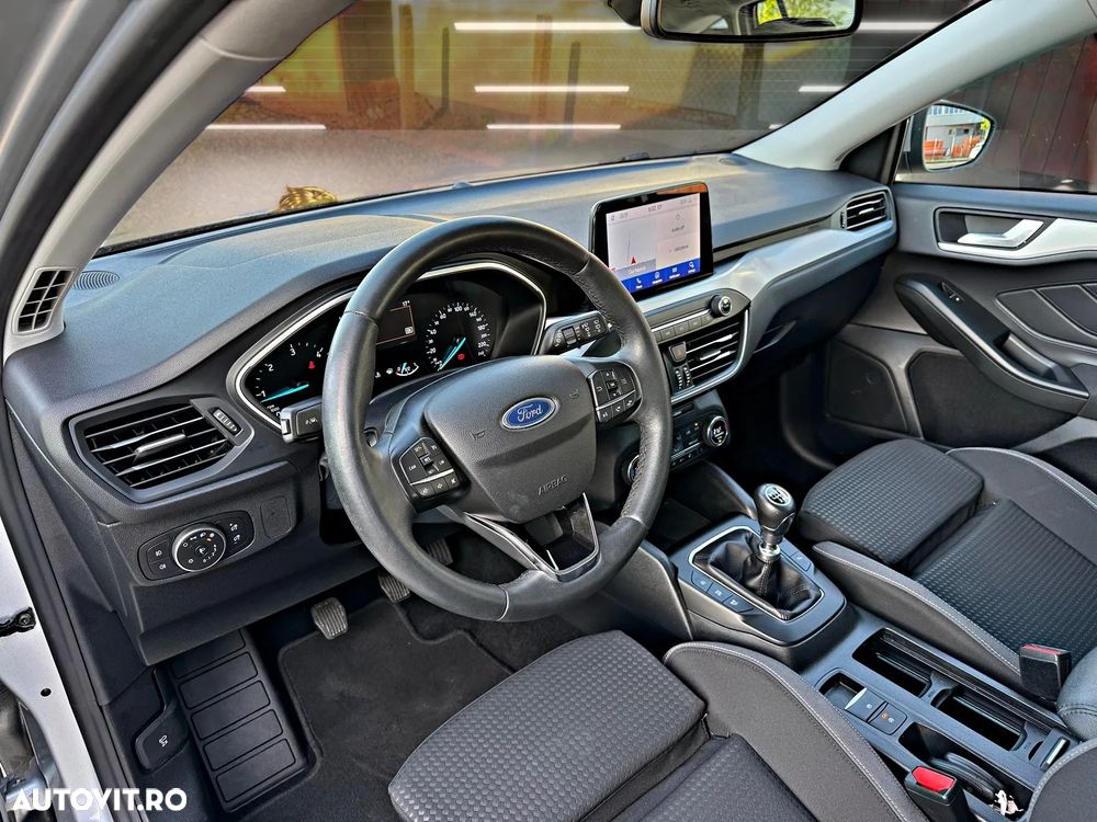 Ford Focus 1.5 EcoBlue Titanium X - 15