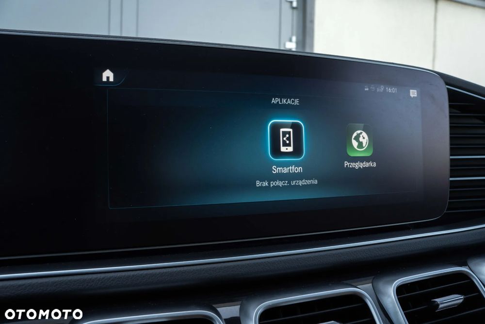 Mercedes-Benz GLS - 34