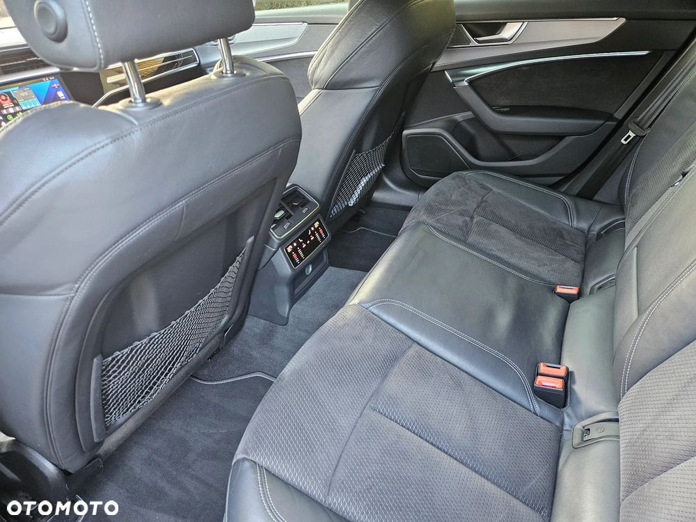 Audi S6 Avant - 16
