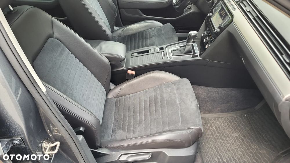 Volkswagen Passat 2.0 TDI SCR (BlueMotion Technology) DSG Comfortline - 27