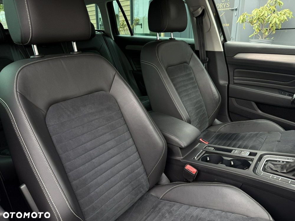 Volkswagen Passat 2.0 TSI Elegance DSG - 13