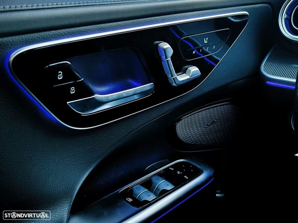 Mercedes-Benz C 300 d AMG Line - 8