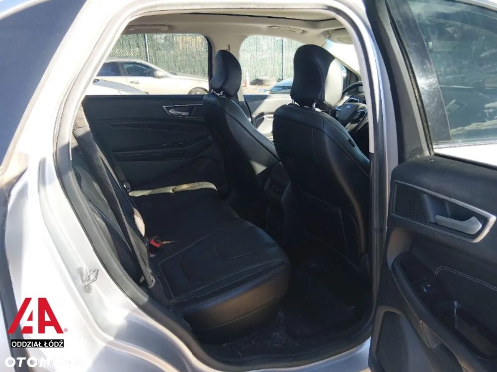 Ford Edge - 11