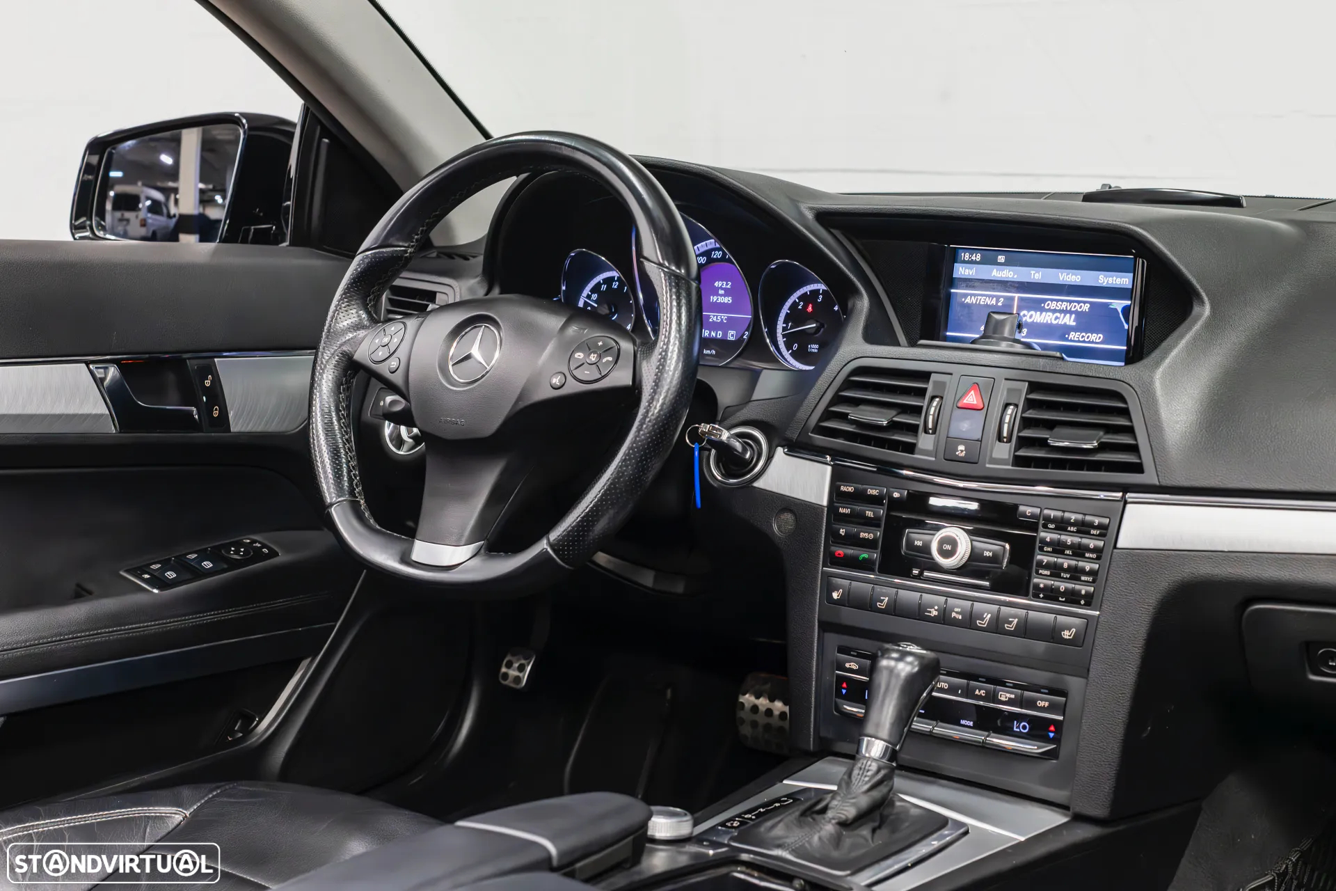 Mercedes-Benz E 350 CDi Avantgarde BlueEfficiency Auto - 11