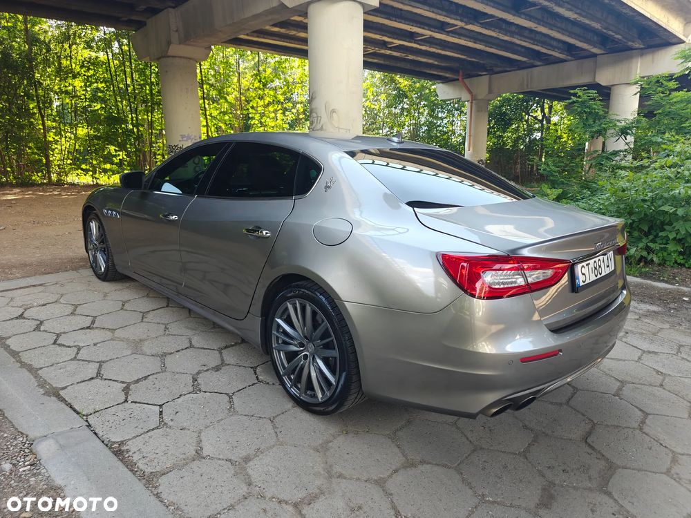Maserati Quattroporte GT - 5