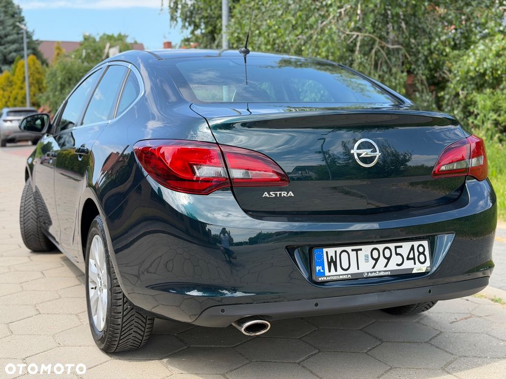 Opel Astra 1.4 T Active - 8