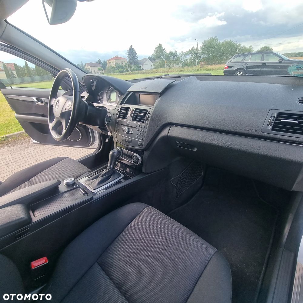 Mercedes-Benz Klasa C 200 Kompressor Automatik - 11
