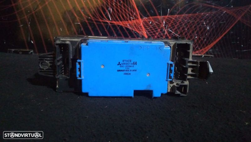 Caixa De Fusíveis Mitsubishi L 400 Caixa (Pd_W, Pc_W, Pb_V, Pa_W, Pa_V - 3