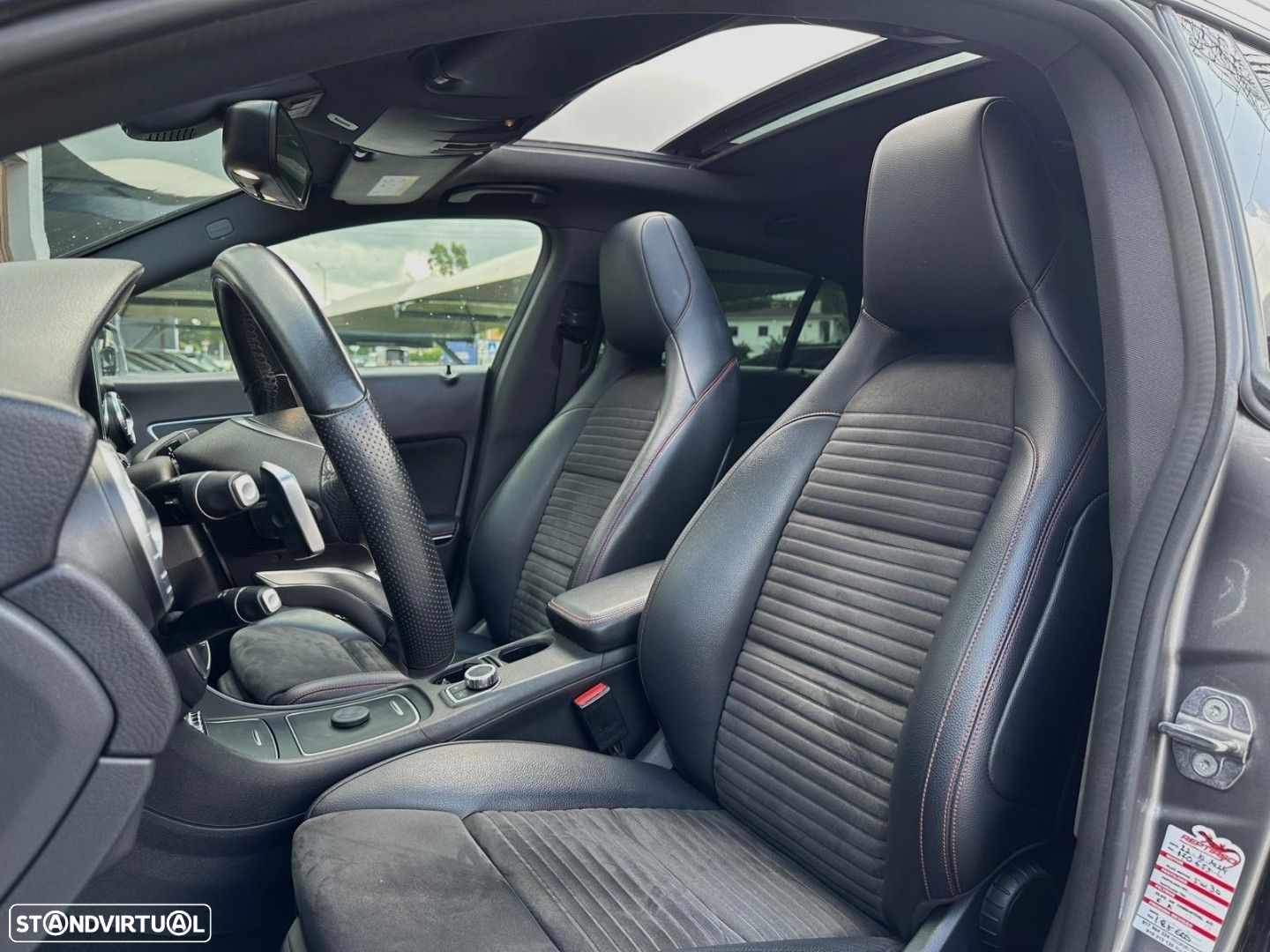 Mercedes-Benz CLA 200 d Shooting Brake AMG Line Aut. - 12