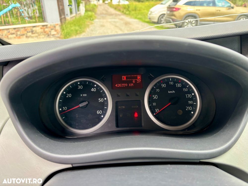 Renault Trafic Grand Passenger L2H1 Authentique - 11