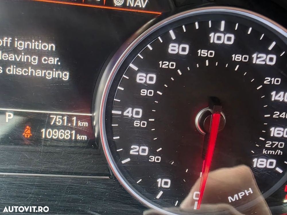 Audi A8 - 9
