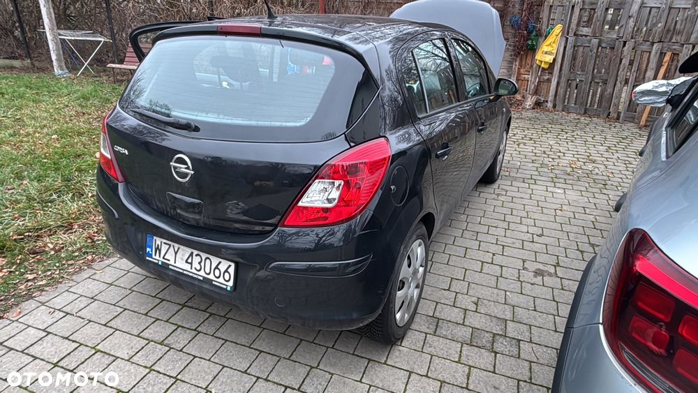 Opel Corsa - 2