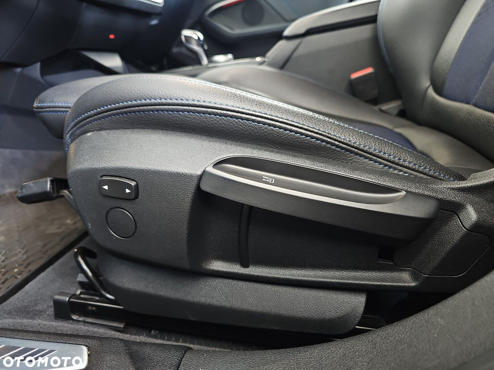 BMW Seria 1 - 24