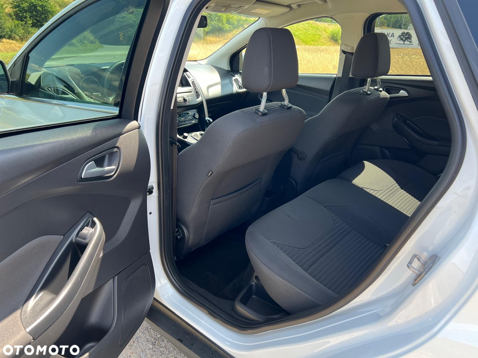 Ford Focus - 16