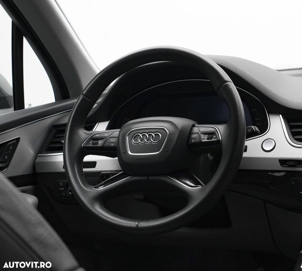 Audi Q7 3.0 ultra TDI Quattro Tiptronic - 17