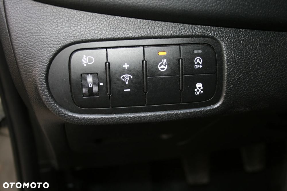 Kia Carens 1.7 CRDi M 7os - 21
