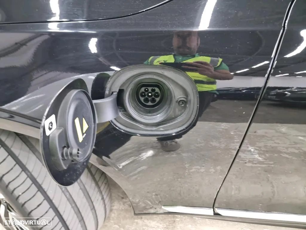 Volvo V90 2.0 T8 PHEV Inscription AWD - 13