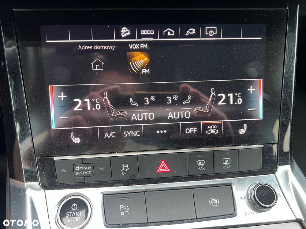 Audi e-tron 50 Quattro - 35