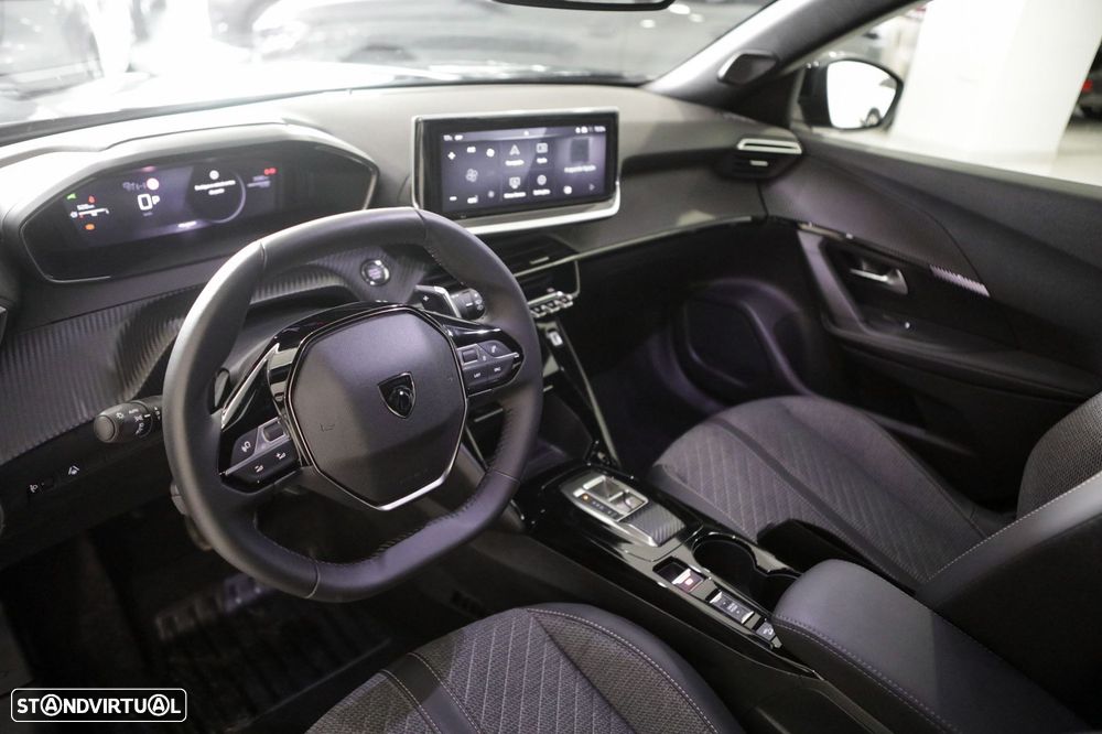 Peugeot 2008 1.2 Hybrid Allure e-DCS6 - 18