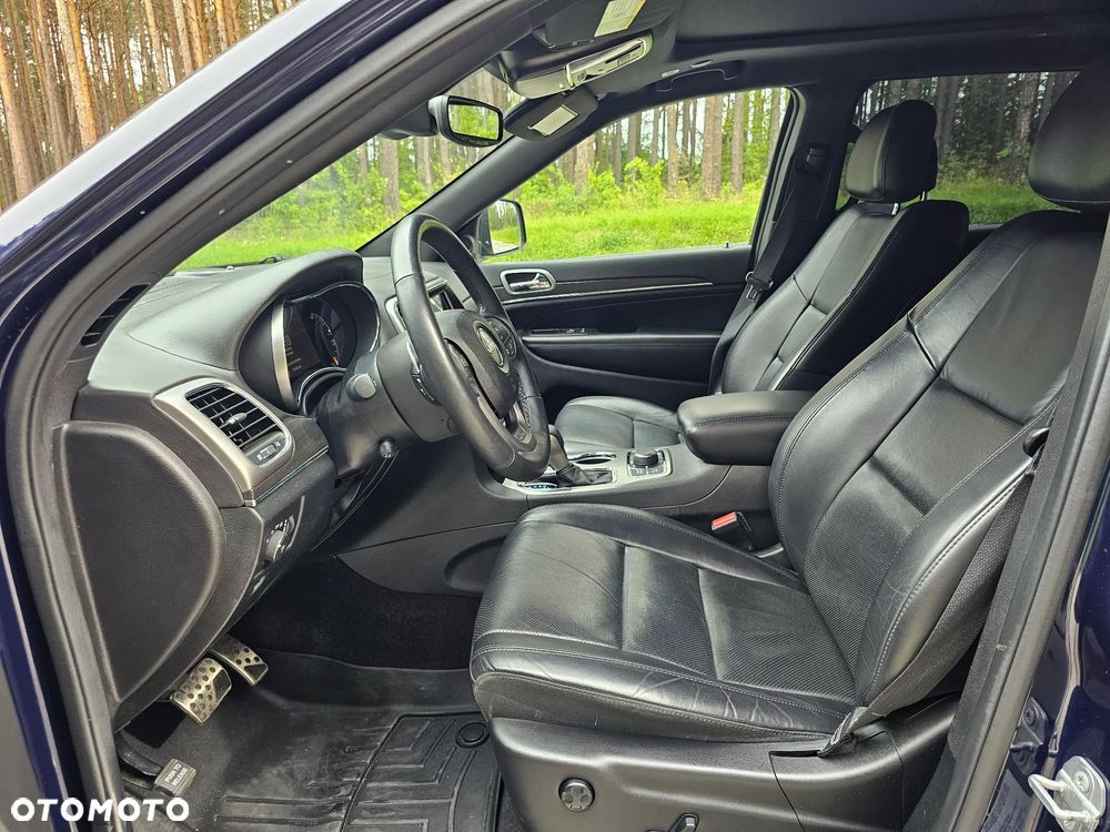 Jeep Grand Cherokee 5.7 V8 HEMI Overland Summit - 19