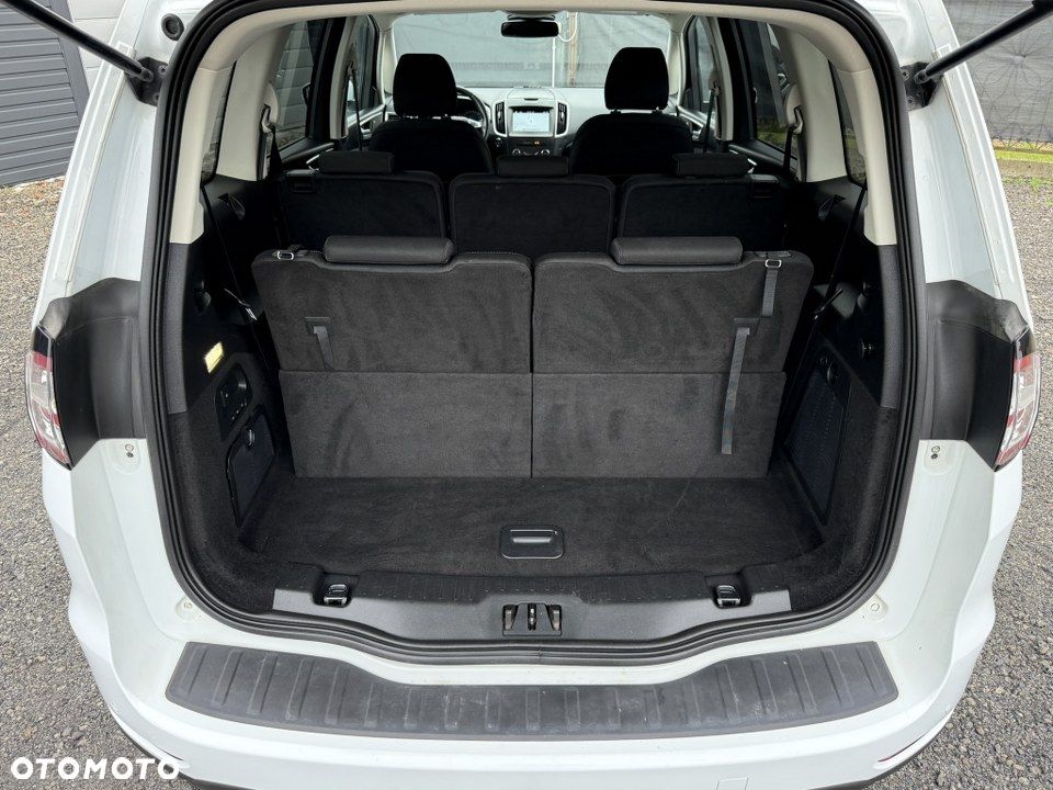 Ford Galaxy 2.0 TDCi Titanium - 36