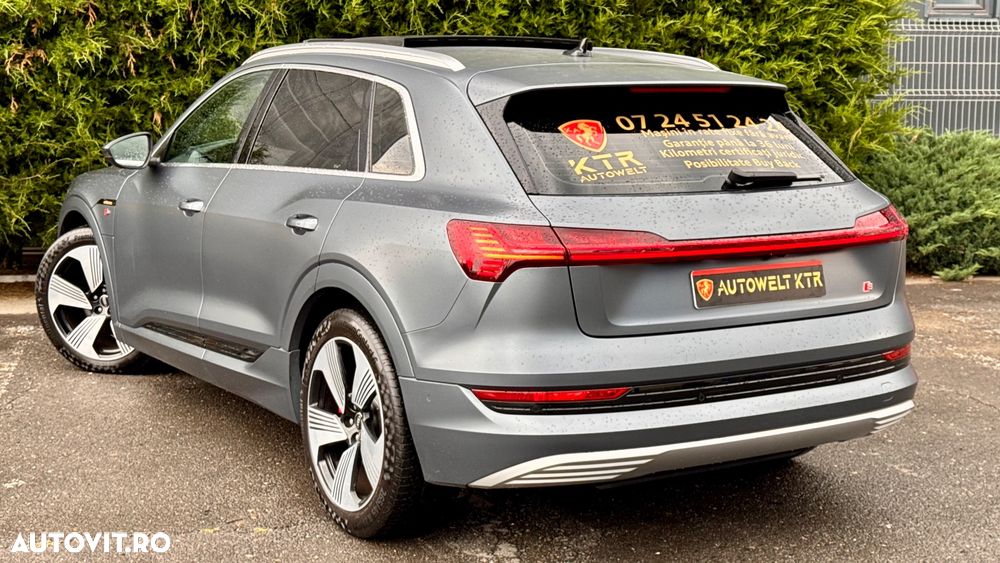Audi e-tron - 9