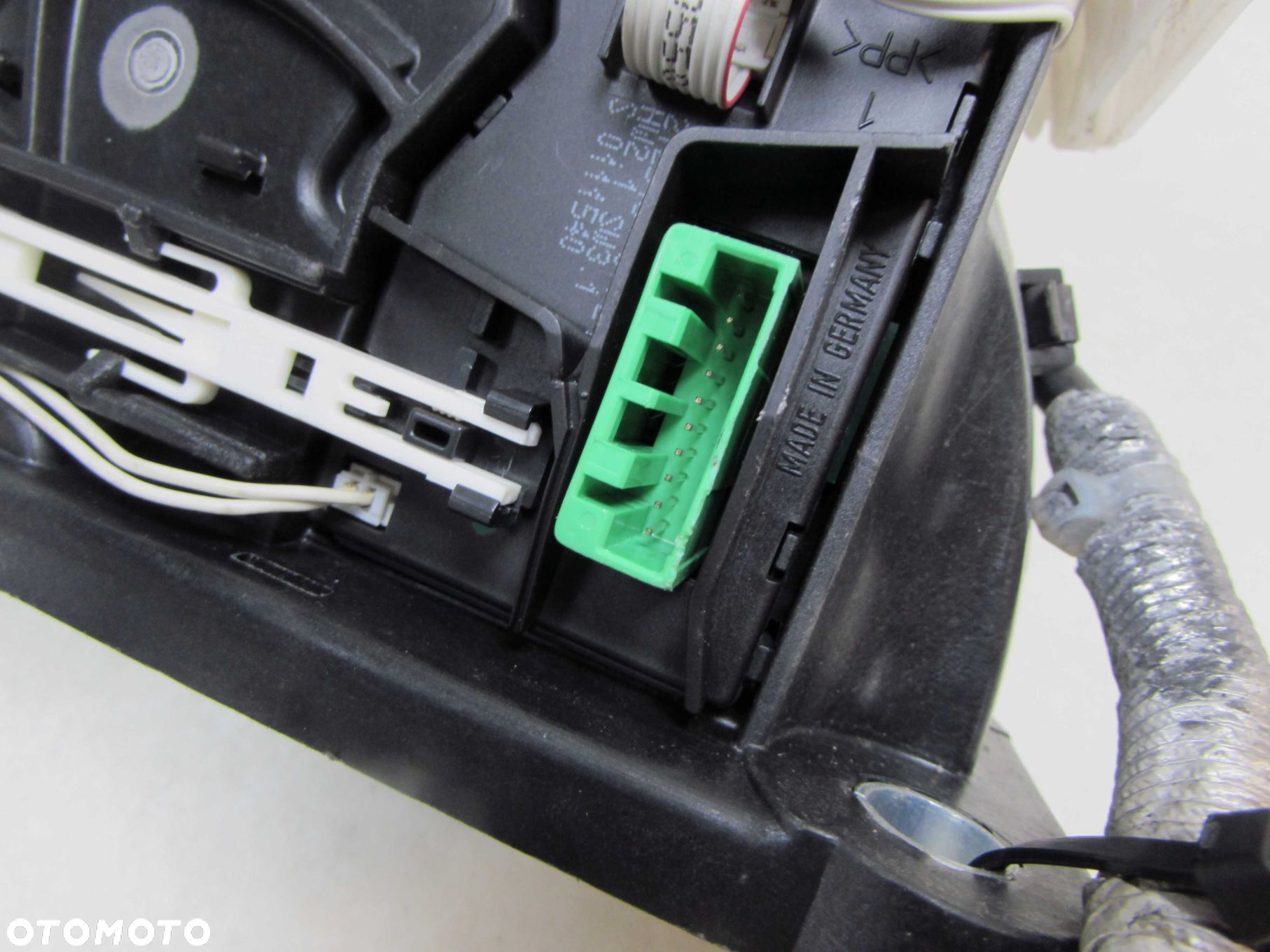 VOLVO S80 II V70 III 06-13 LEWAREK WYBIERAK LINKA AUTOMAT 30759122 31259082 31256260 - 9