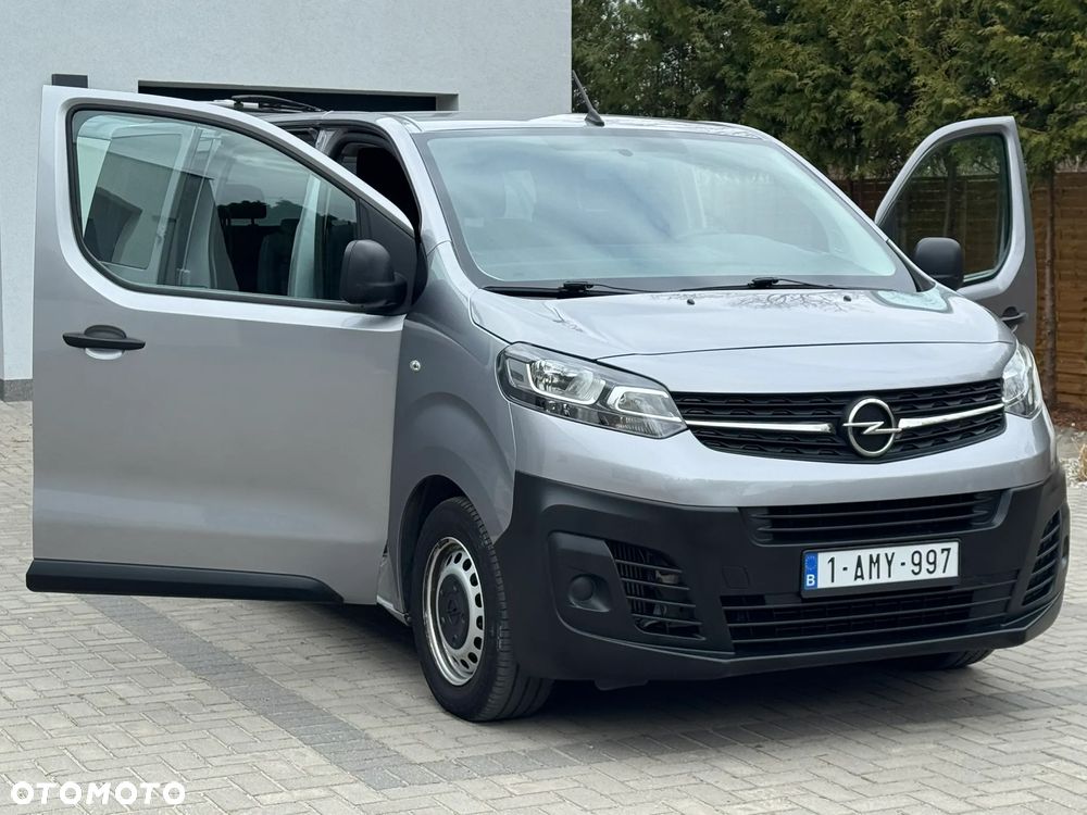 Opel Vivaro - 10