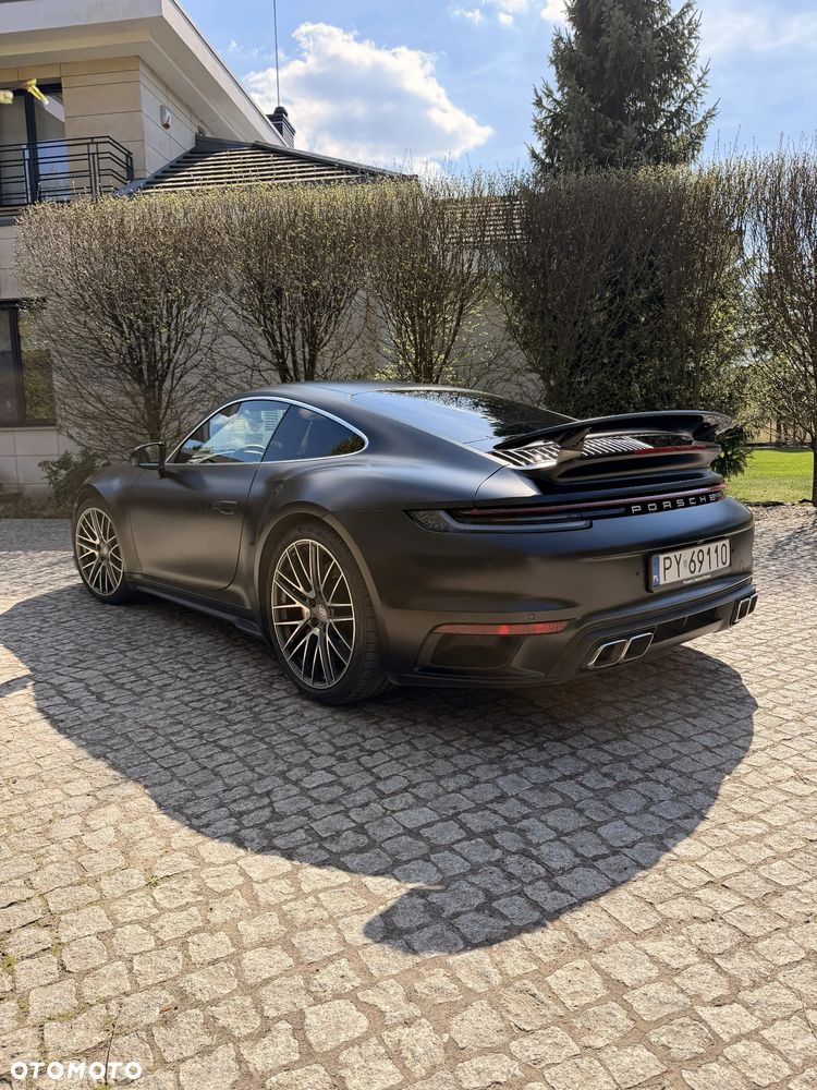 Porsche 911 Turbo - 5