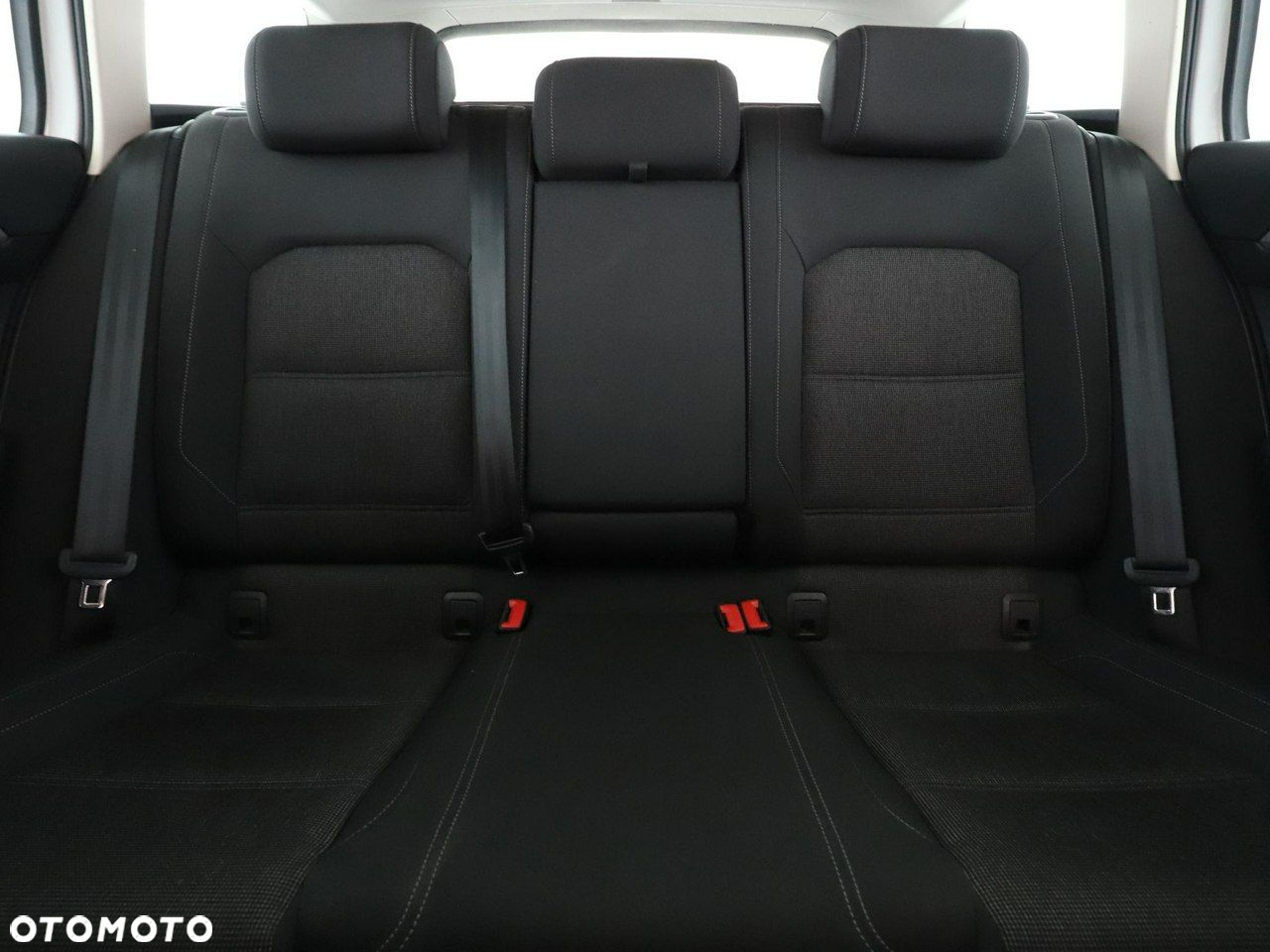 Volkswagen Passat Variant 1.6 TDI (BlueMotion Technology) Comfortline - 18