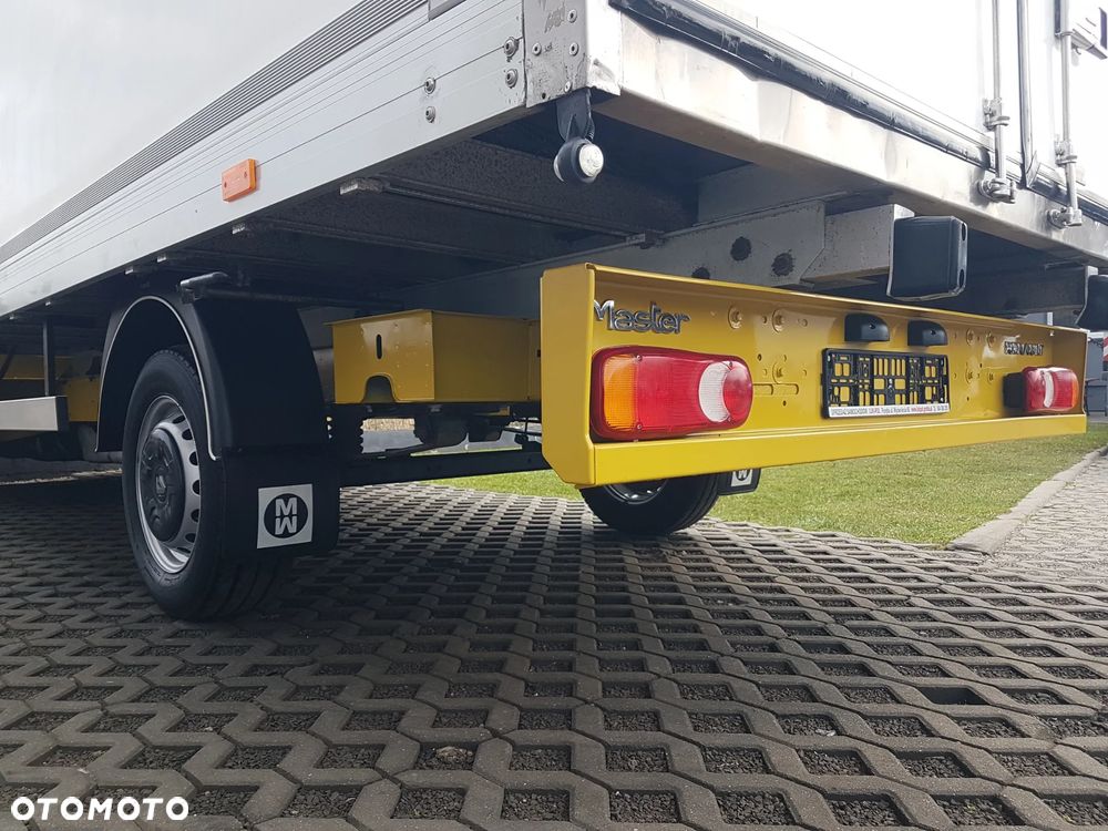 Renault MASTER KONTENER 8EP 4,22x2,23x2,22 KLIMA KRAJOWY MANUAL  6-BIEGÓW - 26