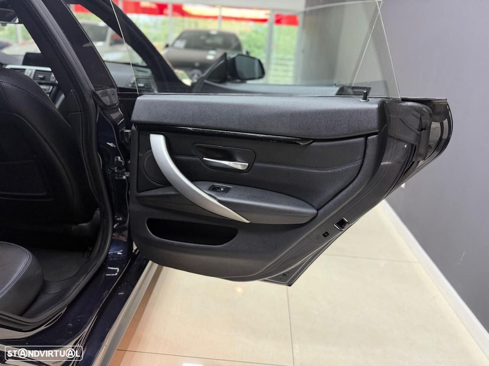 BMW 420 Gran Coupé d Pack M Auto - 16
