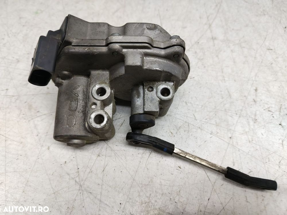 Motoras galerie admisie 2.7 3.0 tdi 059129086e Audi A8 D3/4E [facelif - 2