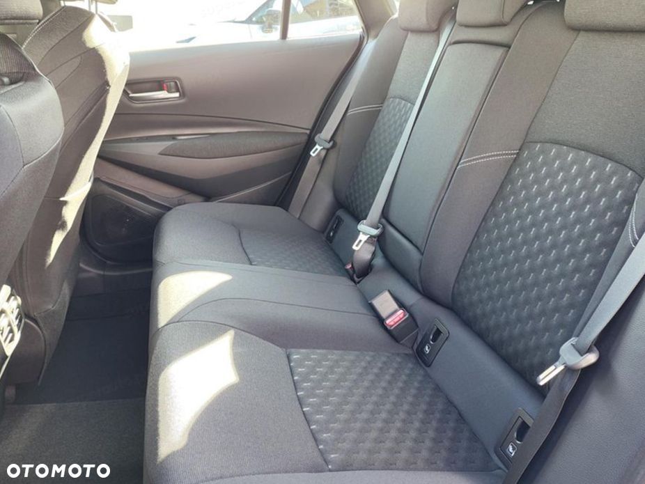 Toyota Corolla - 14