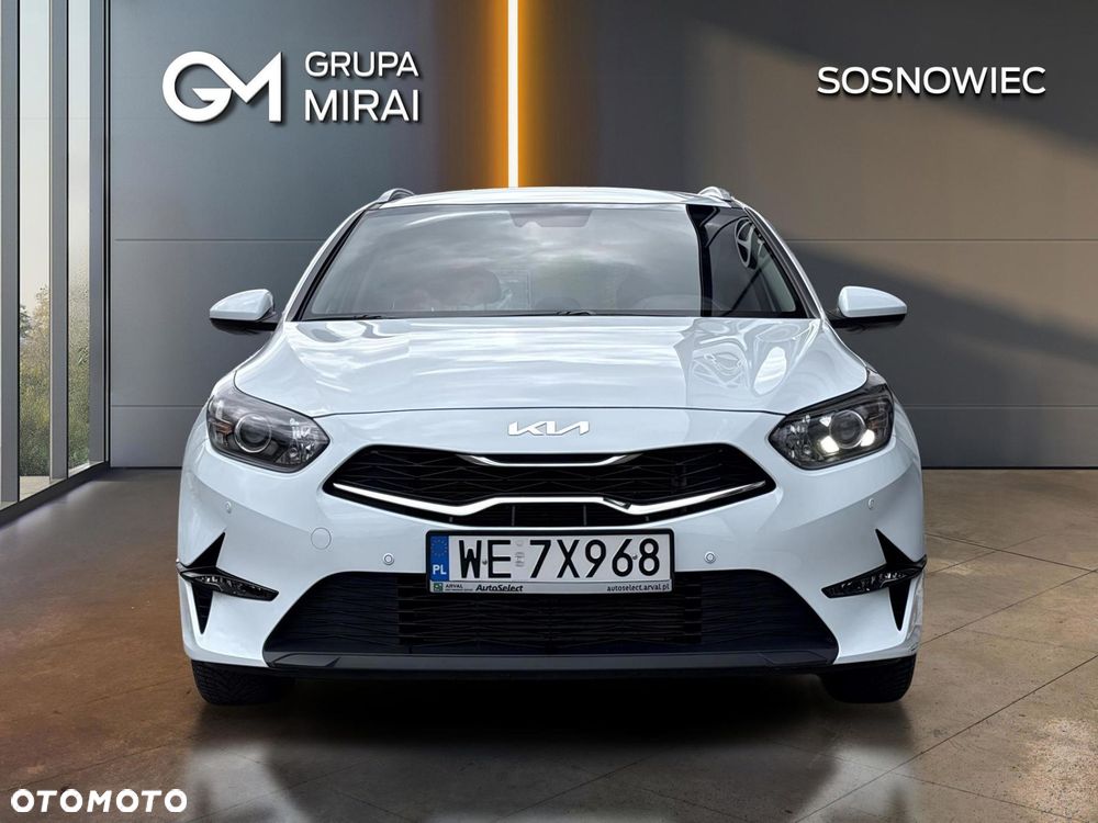 Kia Ceed 1.5 T-GDI M - 8