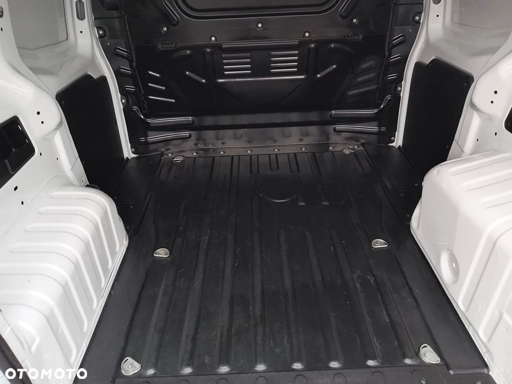 Fiat Fiorino - 24
