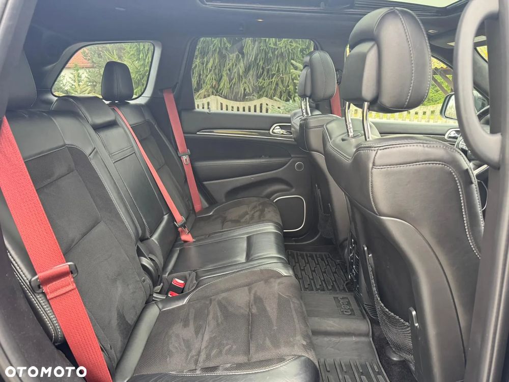 Jeep Grand Cherokee ver-6-4-v8-srt8 - 14