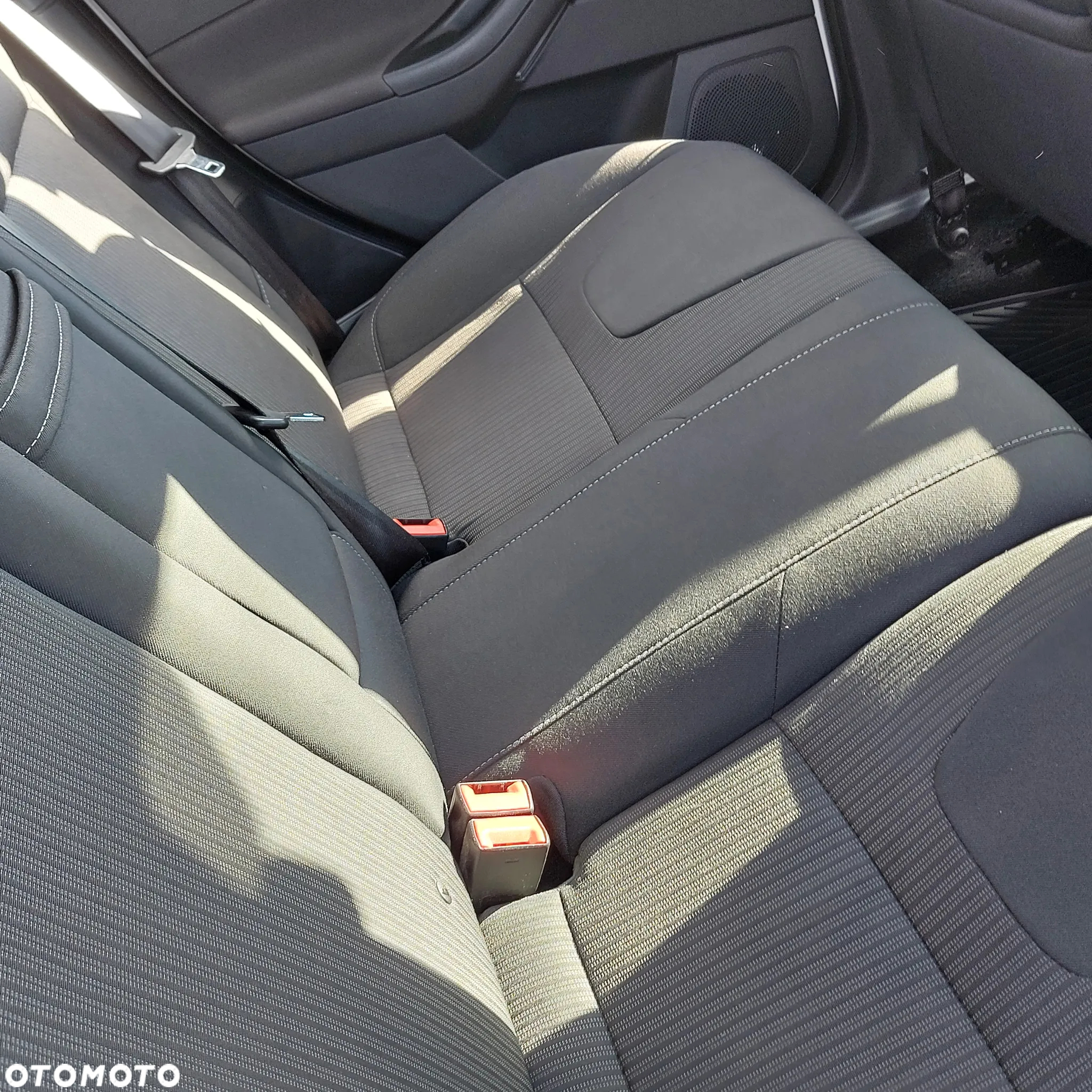 Ford Focus 1.0 EcoBoost Start-Stopp-System ST-Line - 8