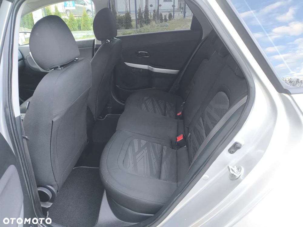 Kia Ceed 1.6 CRDi L - 9