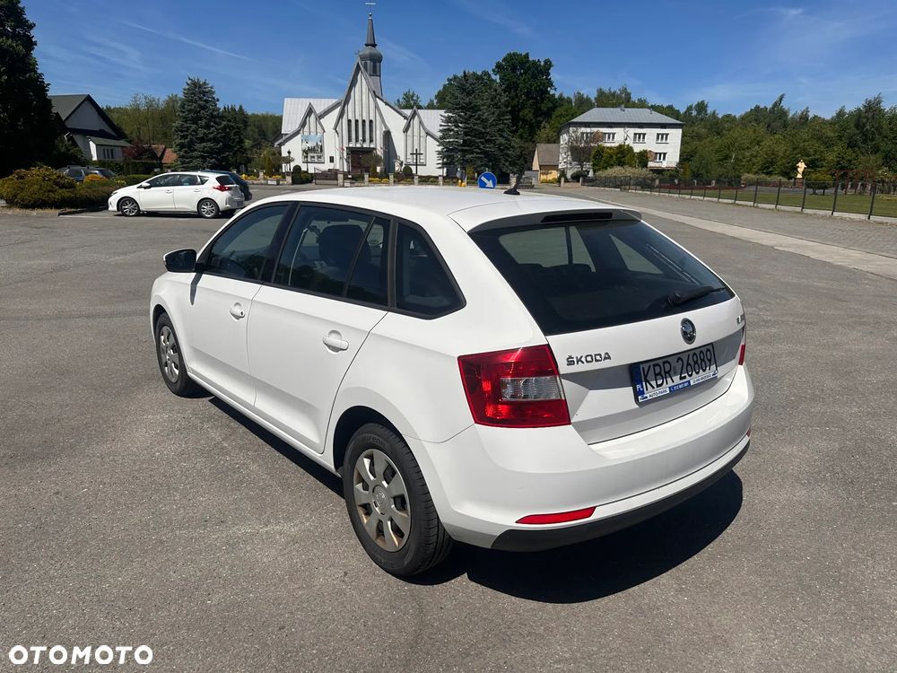 Skoda RAPID - 3