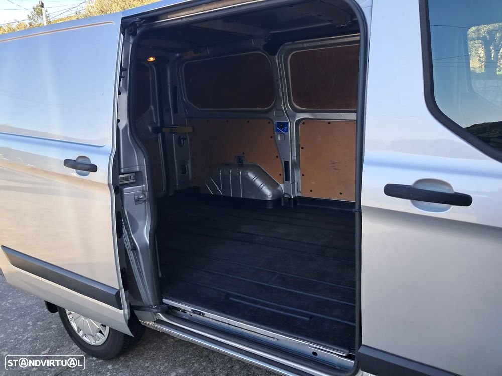 Ford Transit Custom 2.2 Tdci 155cv - 13