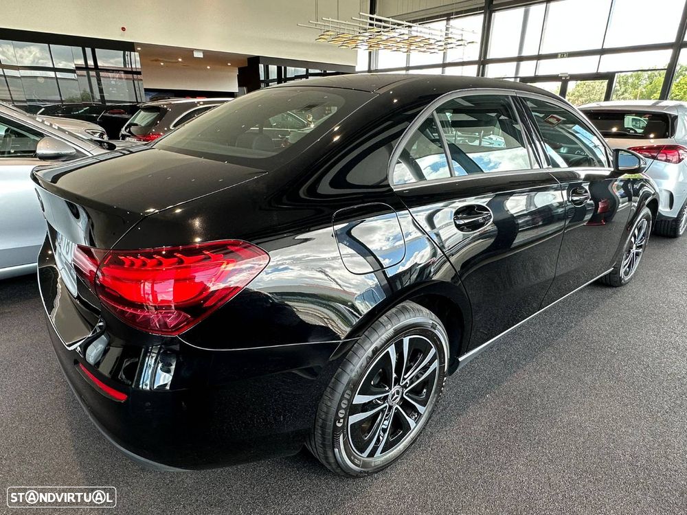 Mercedes-Benz A 250 Limousine e - 10