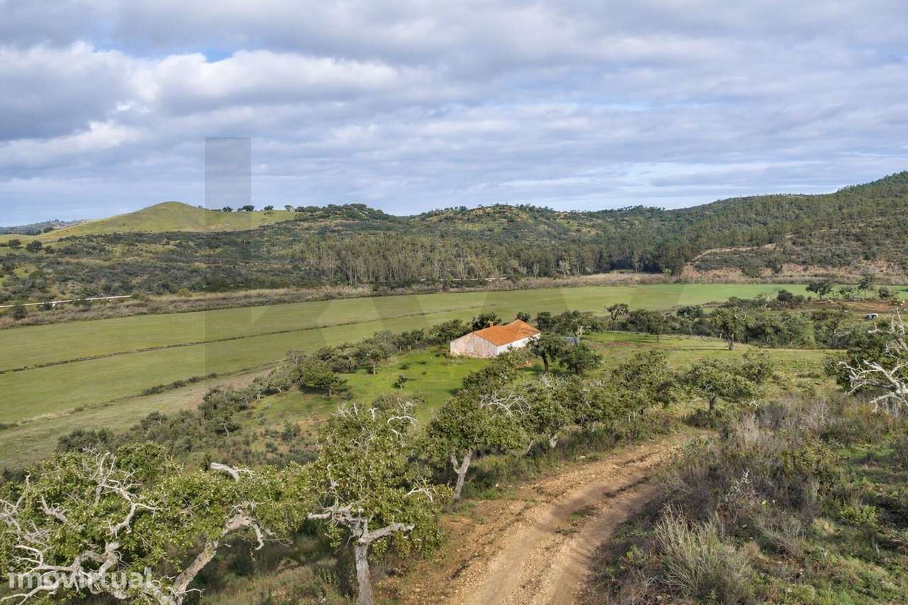 ➜ Uma propriedade ribeirinha no Sudoeste do Alentejo, Odemira - Grande imagem: 4/19