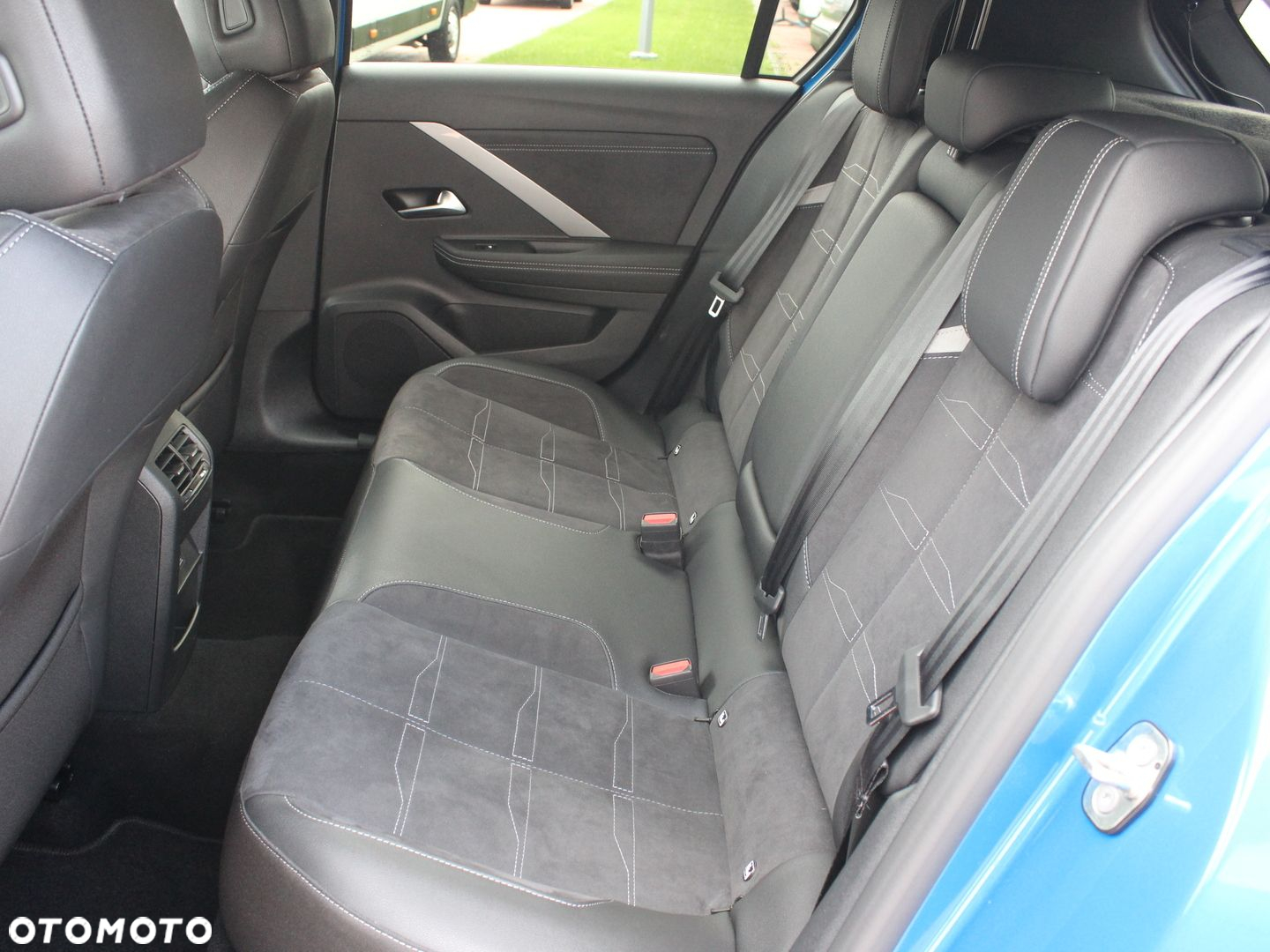 Opel Astra - 17