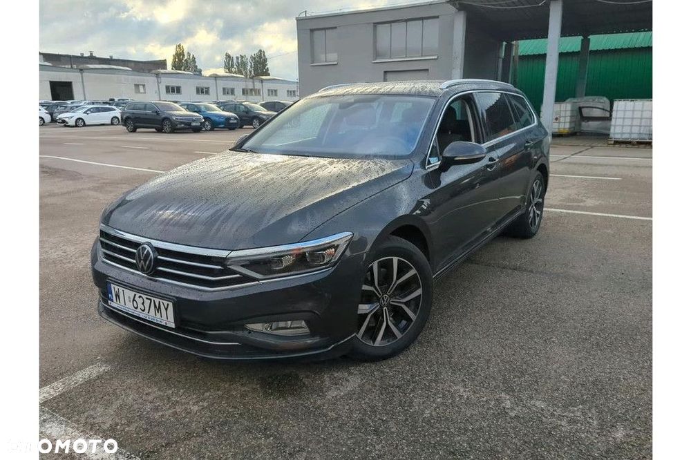 Volkswagen Passat Variant - 1