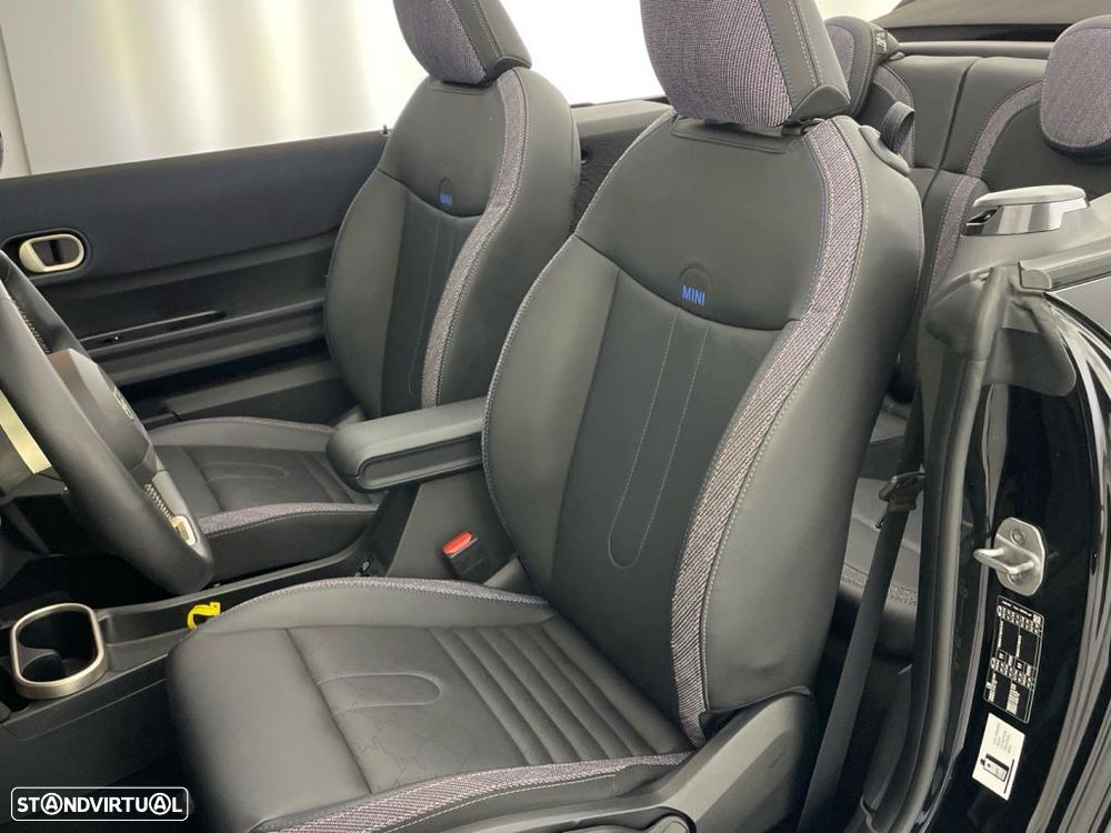 MINI Cabrio C Classic - 16