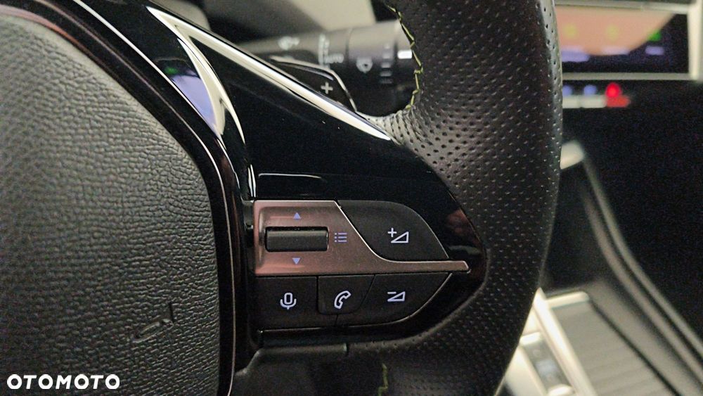 Peugeot 408 1.2 PureTech GT S&S EAT8 - 21