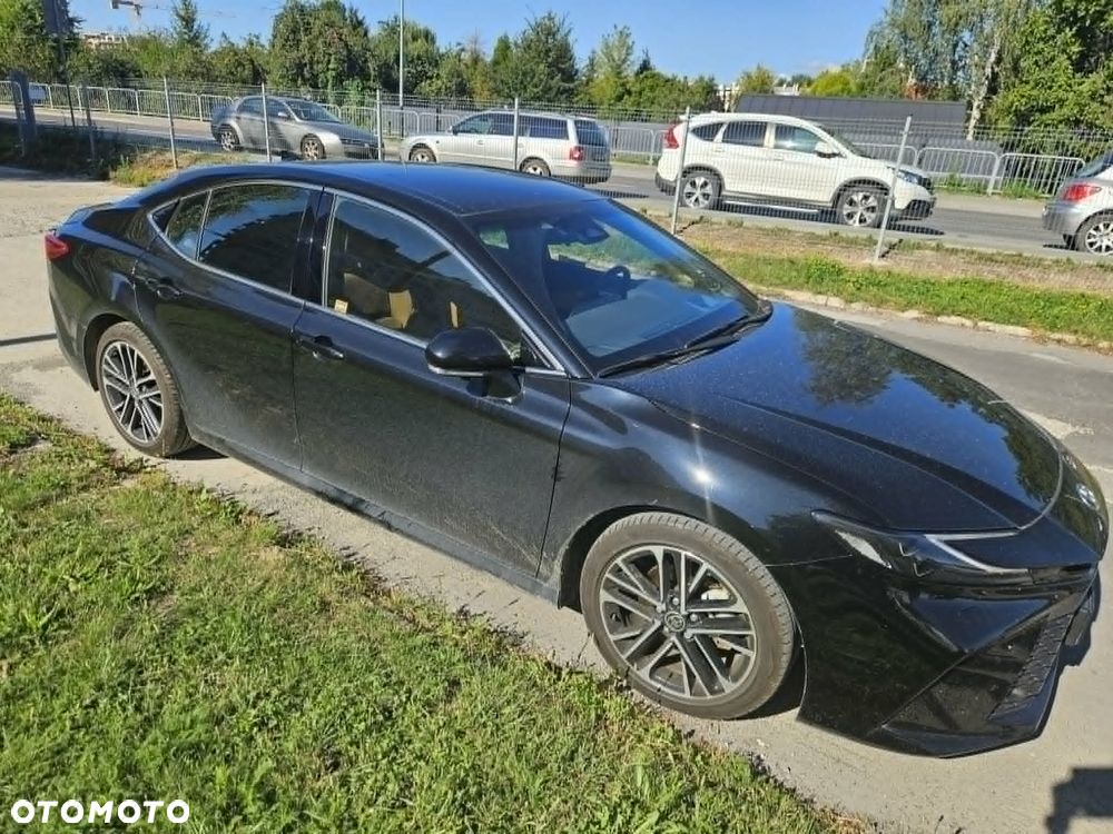 Toyota Camry 2.5 Hybrid Dynamic Force Executive e-CVT - 11