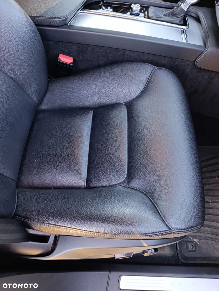 Volvo XC 90 D5 AWD Momentum - 19